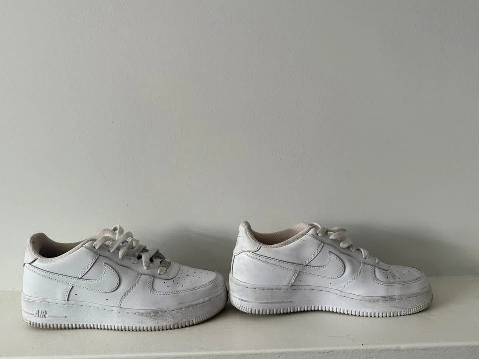 White Air Force size 7Y - photo 3