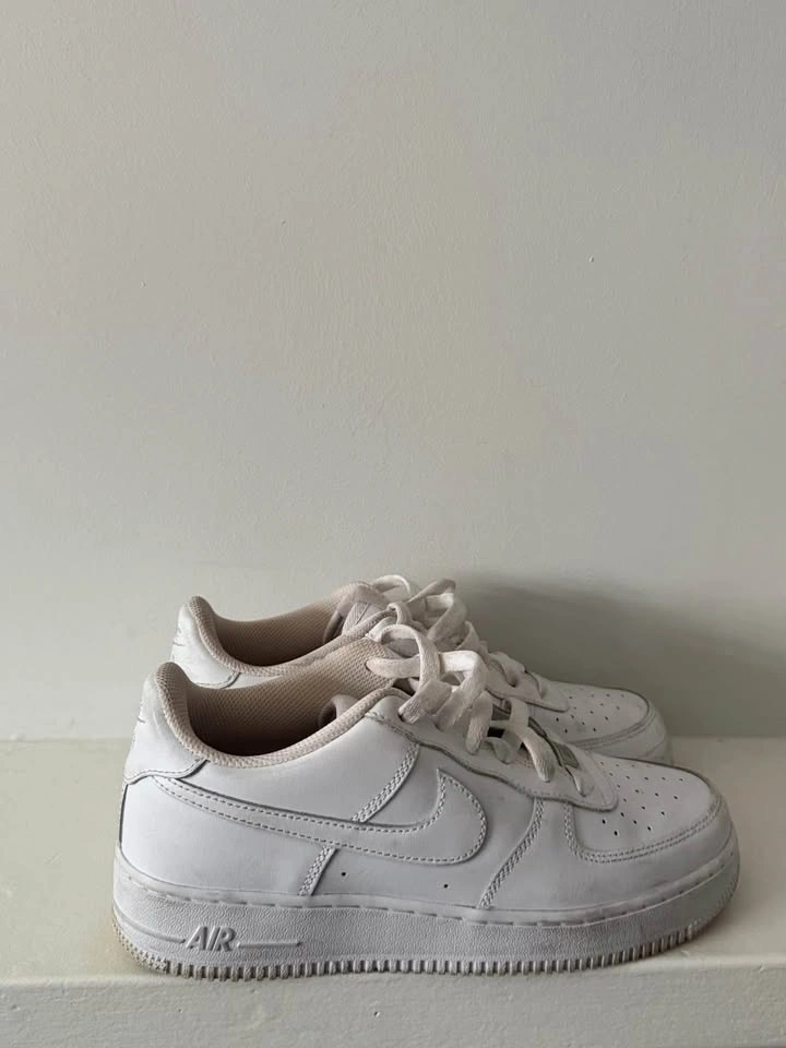 White Air Force size 7Y - photo 4