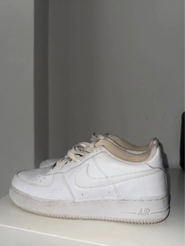 White Air Force size 7Y - photo 5