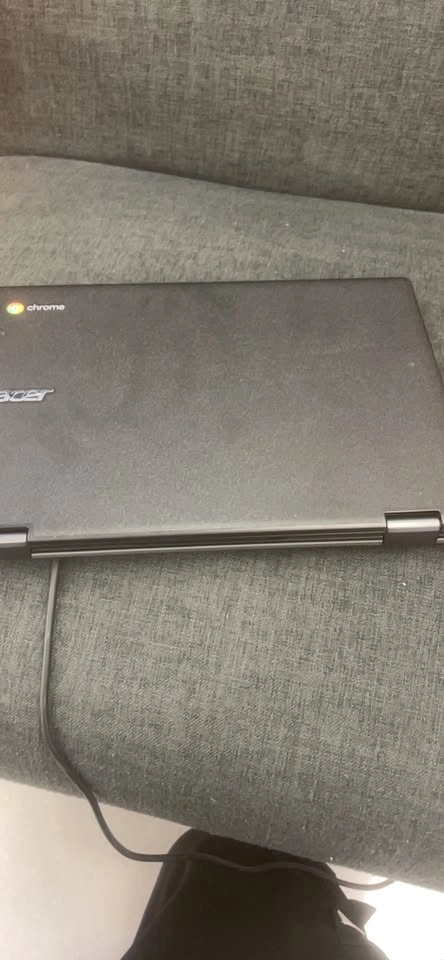 2 in 1 Acer Chromebook Laptop - photo 2