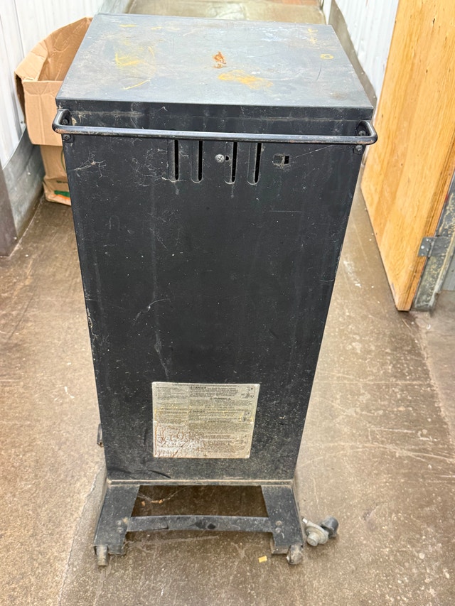 Masterbuilt Pro Series 4-Rack Dual Fuel Smoker - photo 3