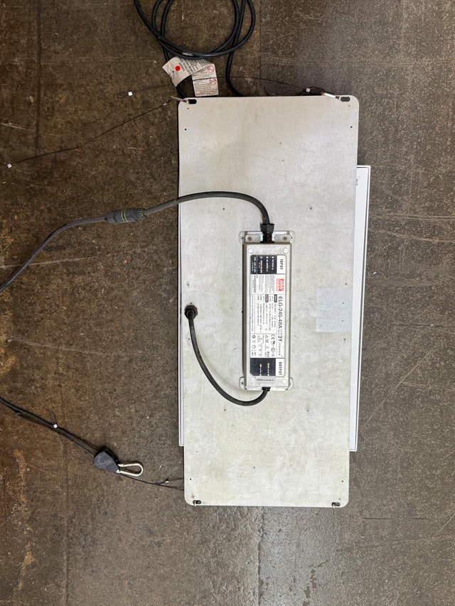 Spider Farmer SF2000 LED Grow Light - photo 2