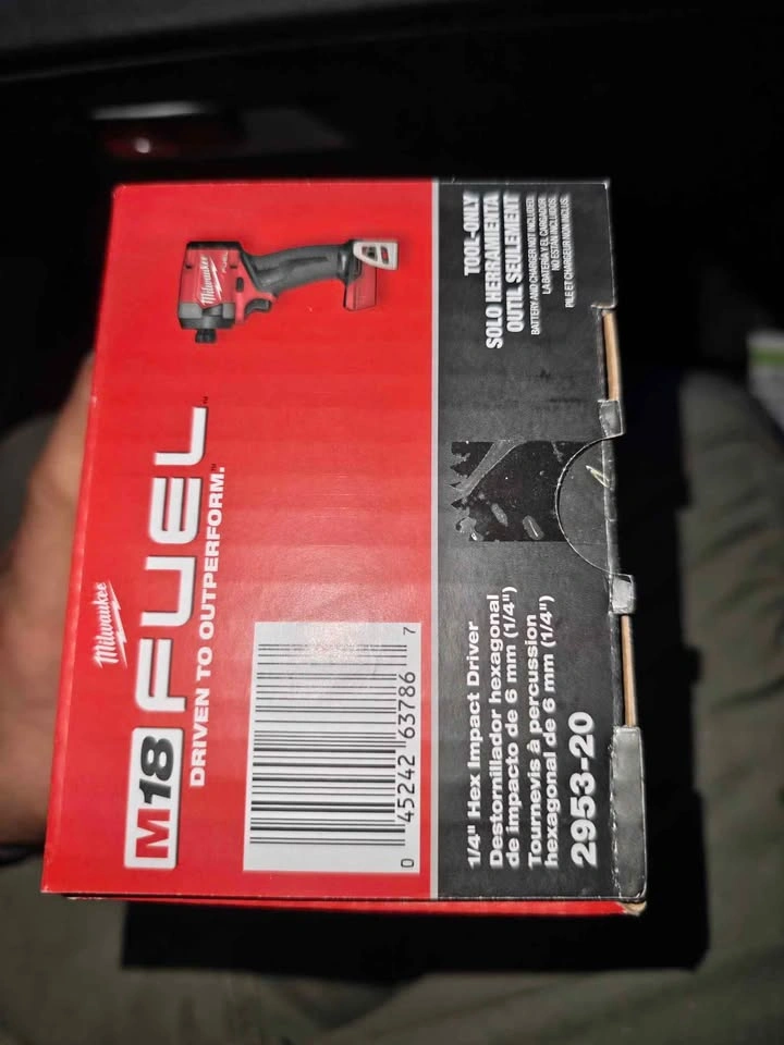 Milwaukee M18 Hex impact driver - photo 2