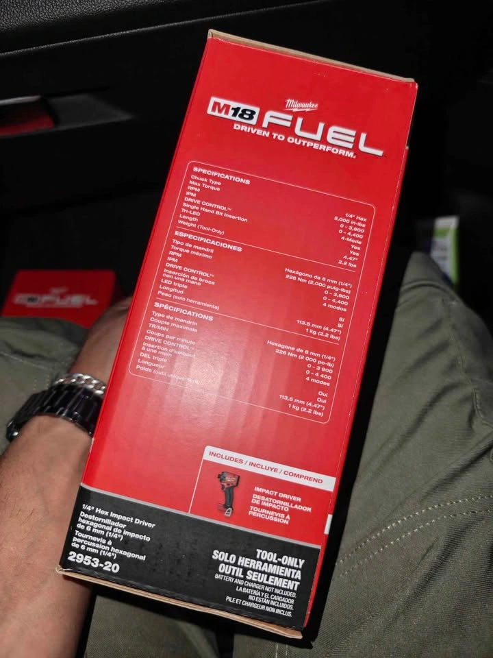 Milwaukee M18 Hex impact driver - photo 4