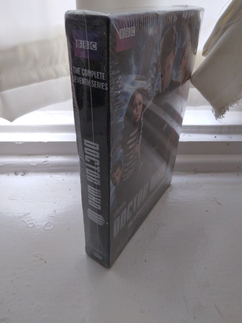 Doctor Who --- Complete Seventh Series - photo 3