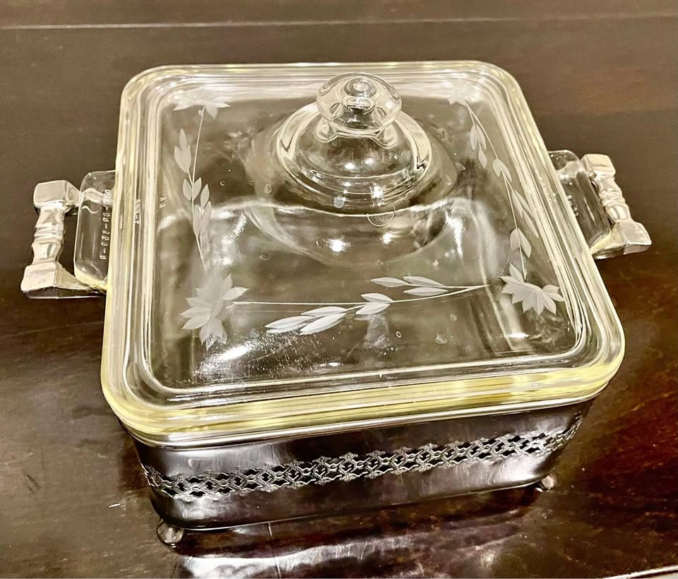Vintage 1920s Pyrex Lidded Casserole Dish with Silver Stand