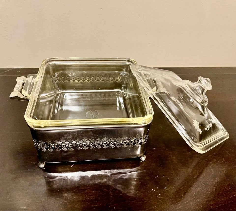 Vintage 1920s Pyrex Lidded Casserole Dish with Silver Stand - photo 4