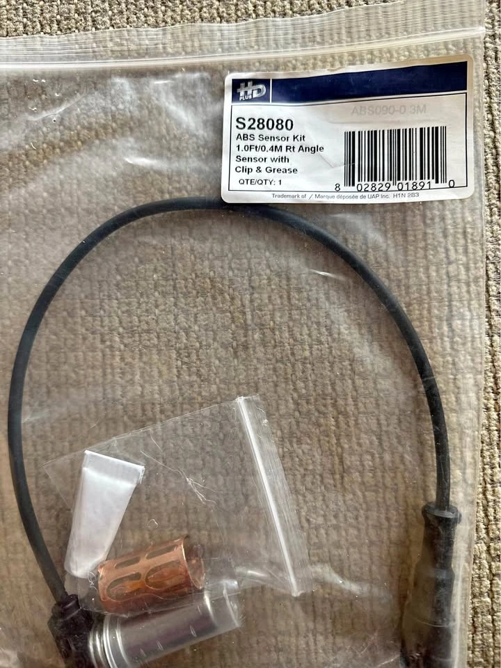 HD Plus S28080 ABS Sensor Kit (Right Angle with Clip & Grease)