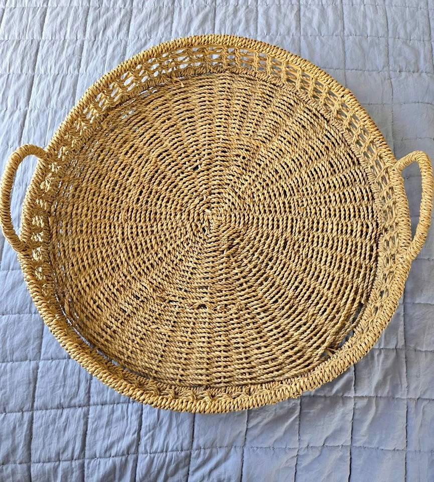 Wicker Tray 20"x20"
