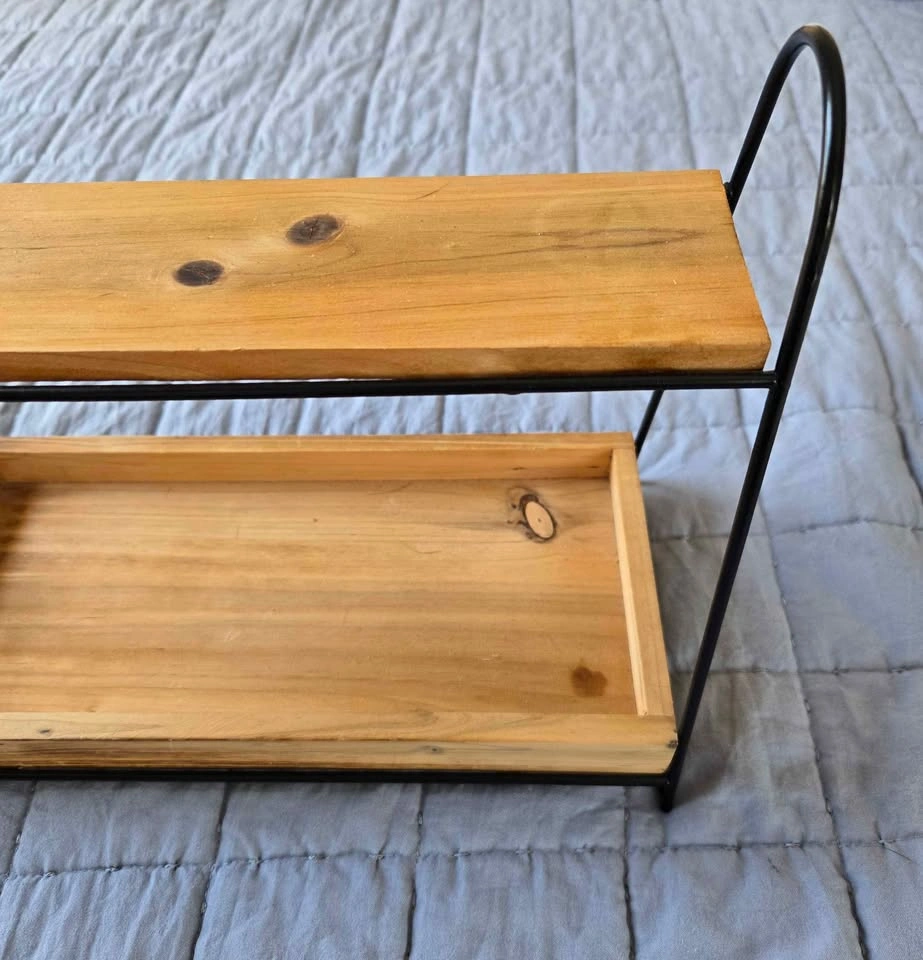 Wooden standing shelf. 9"x12" Great condition - photo 3