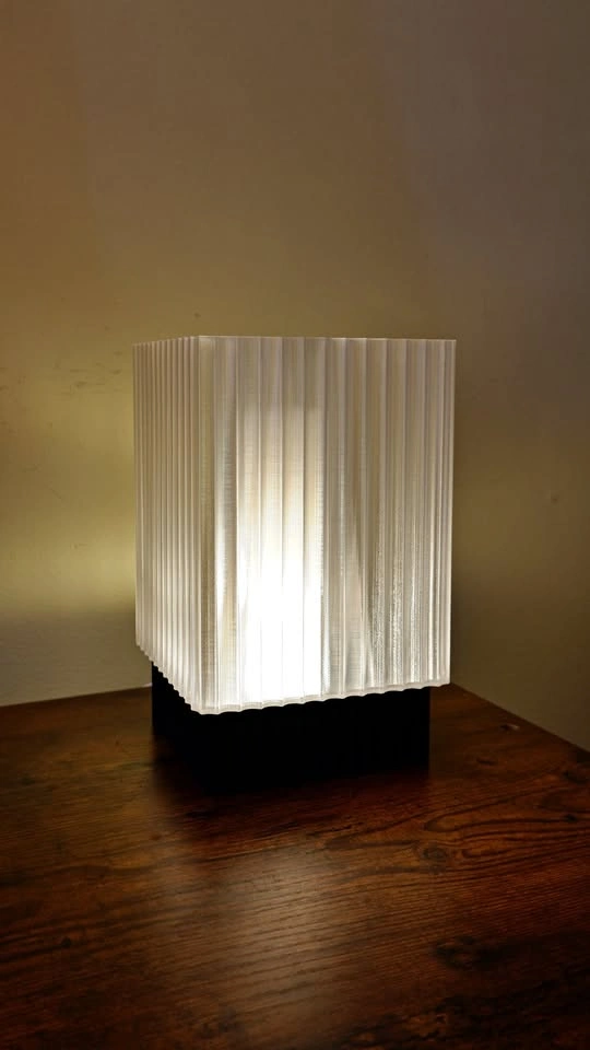 Mid Century Square Lamp (In Stock) - photo 3