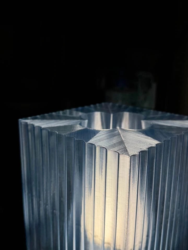 Mid Century Square shaped Lamp (In Stock) - photo 3