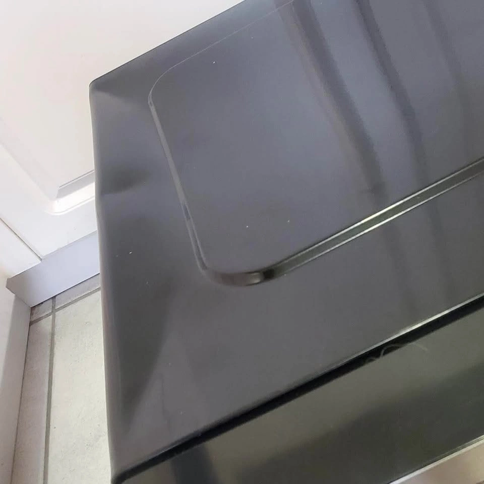 Frigidaire 3in1 Microwave Air Fryer Convection HAS SHIPPING DENT - photo 4