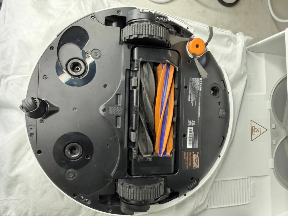 Dreame X60 Ultra Robot Vacuum & Mop - photo 4