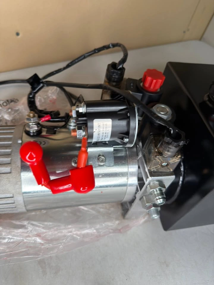 Mixizap 12V Double-Acting Hydraulic Power Unit - photo 4