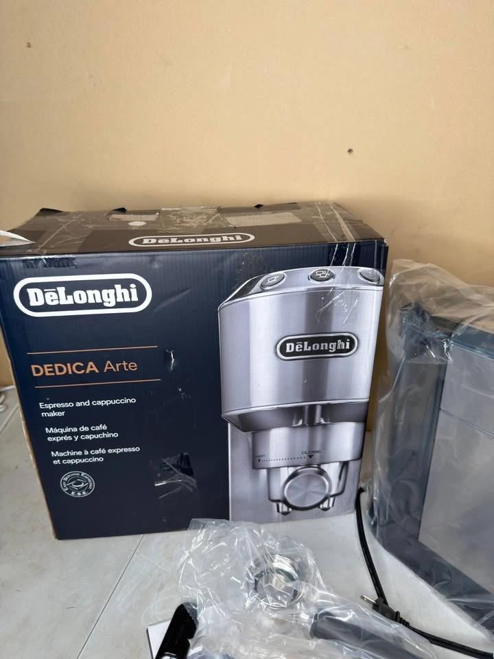 De’Longhi Dedica Arte Espresso Machine - photo 4
