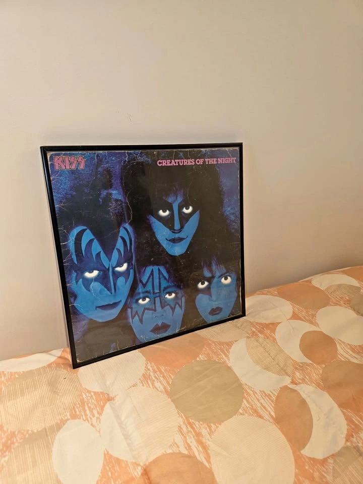 KISS – Creatures of the Night Framed Vinyl Album Display