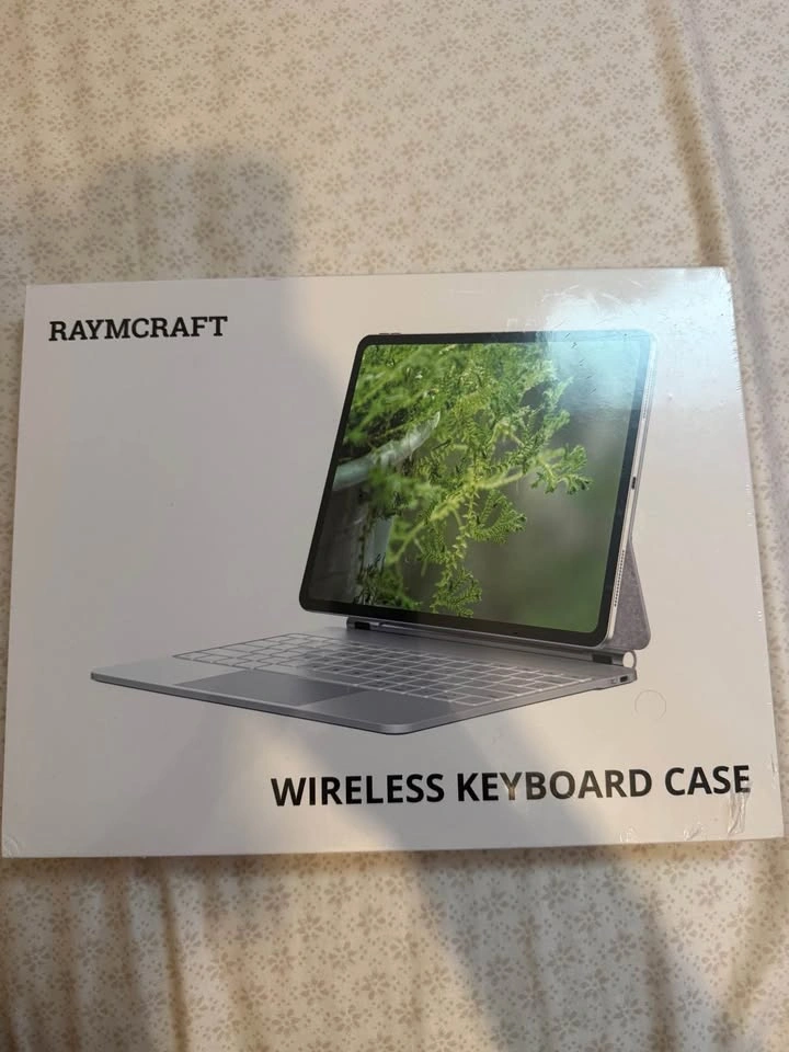 RAYMCRAFT Wireless Keyboard Case for iPad Air 13 & Pro 12.9 - photo 2