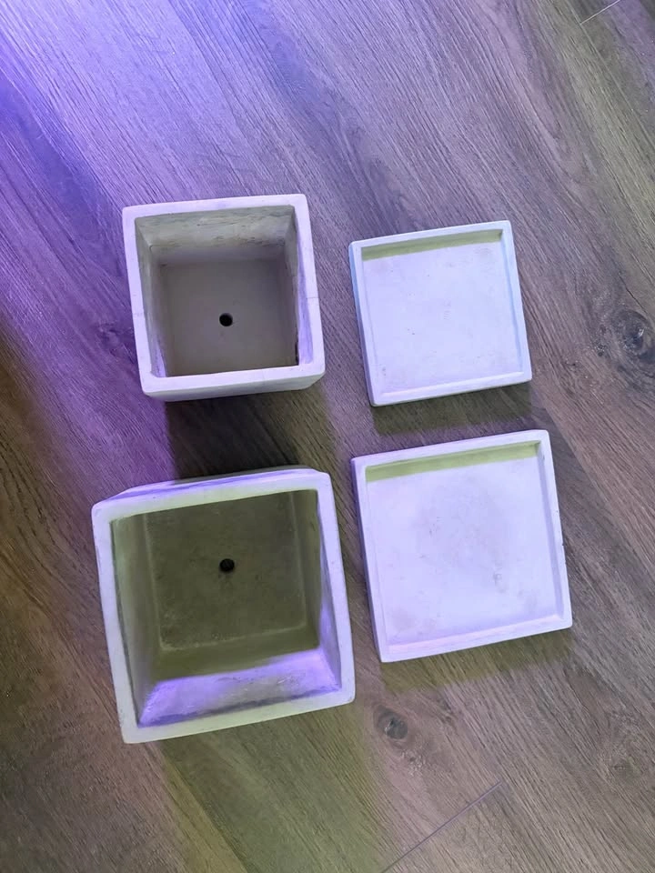 Set of 2 Square Concrete Planters with Saucers - photo 3