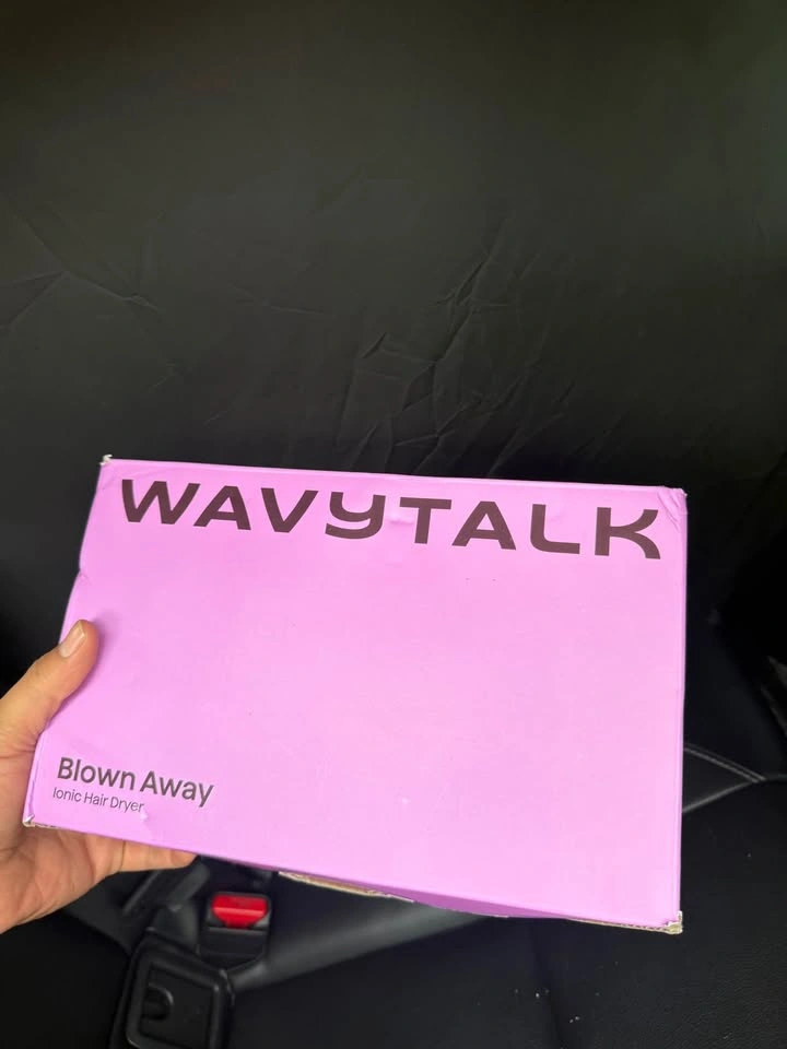 Wavytalk Blown Away Ionic Hair Dryer - photo 2