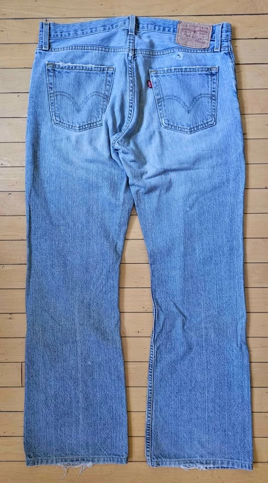 Levi's 527 Low Bootcut Jeans (Unisex / Y2K) - Light Wash W33 L32 - photo 2