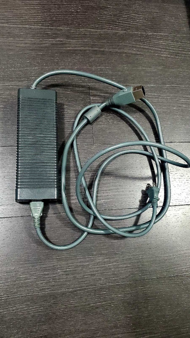 Xbox 360 Console (Tested Working) - photo 5