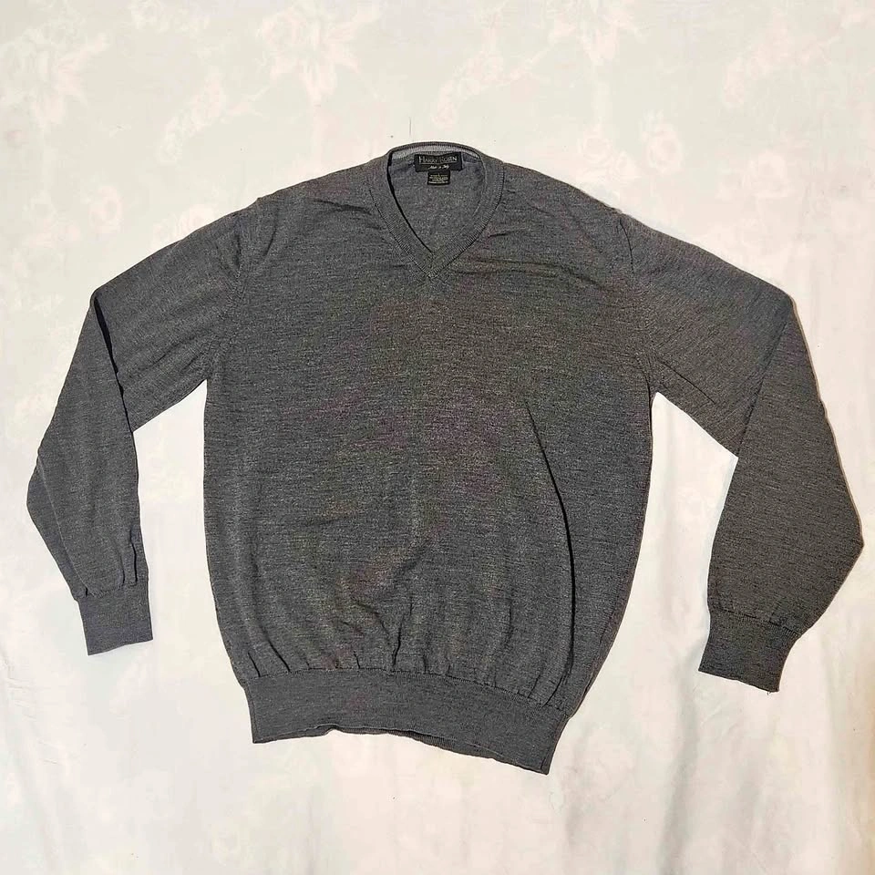 Harry Rosen – Made in Italy – 100% Merino Wool – Size L