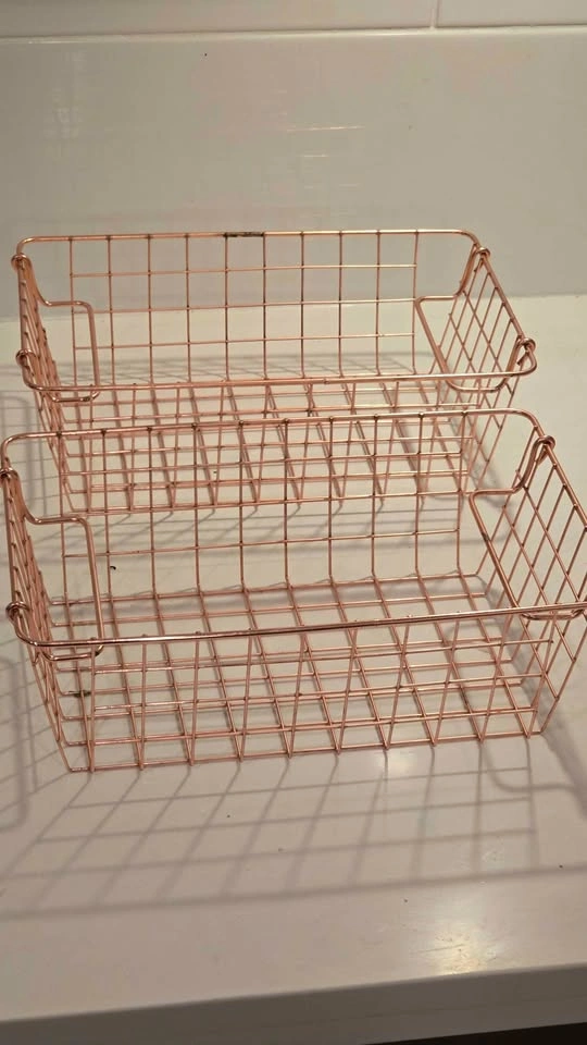 Wire Fruit Basket with Banana Hanger and Rose Gold Baskets - photo 3