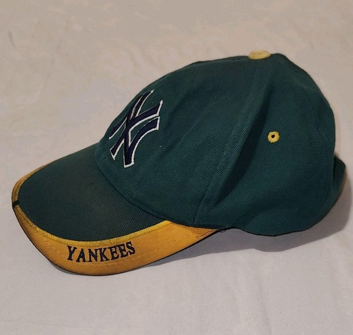 Vtg 80s NY Yankees Brim Script Hat Made in Korea Green Gold - photo 2