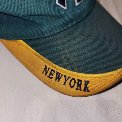 Vtg 80s NY Yankees Brim Script Hat Made in Korea Green Gold - photo 4