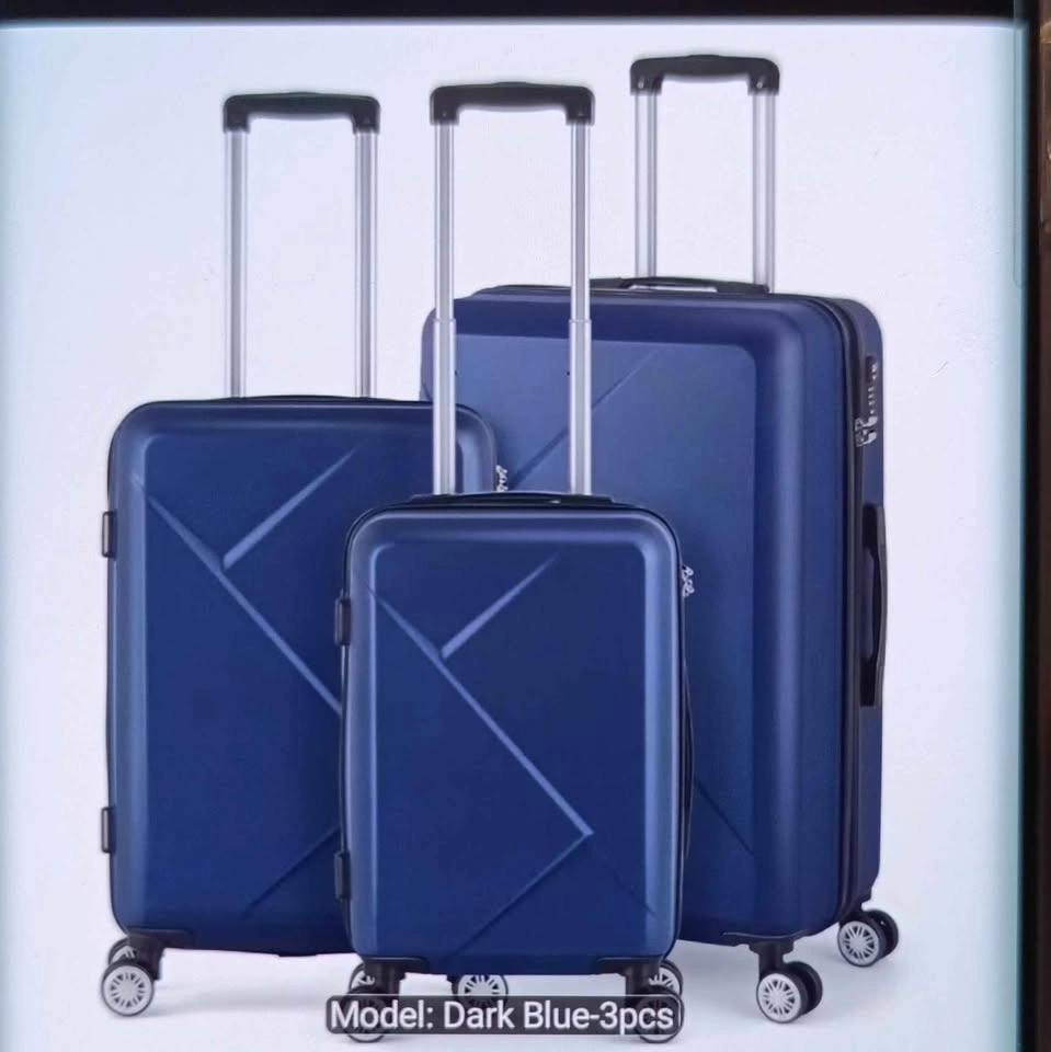 3 Piece Spinner Luggage Set - Brand New - photo 3