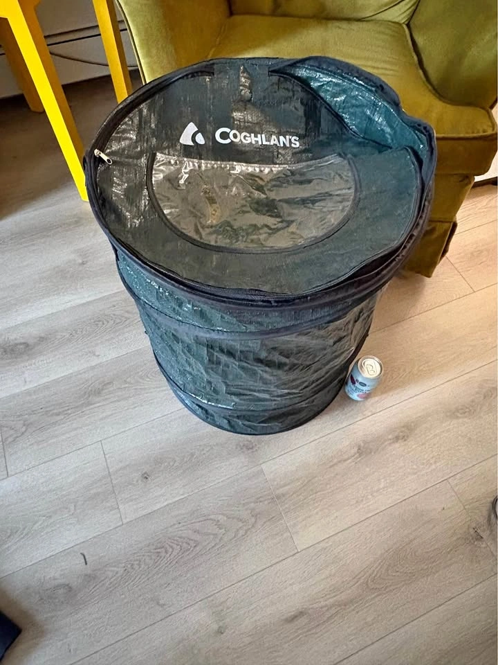 Coghlan’s Large Pop-Up Bin with Zipper Lid