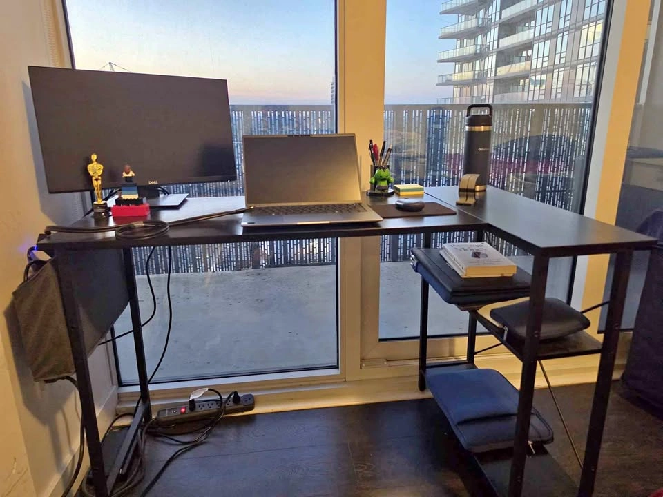 Black L-Shaped Gaming & Home Office Desk (Moving Sale)