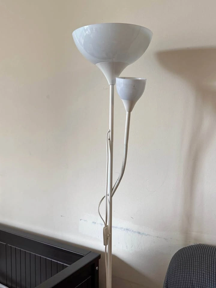 Light stand