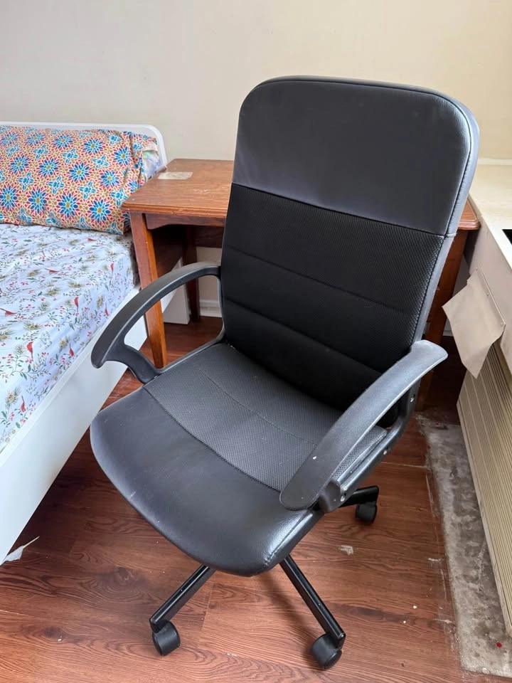 Rotating office chair - photo 2