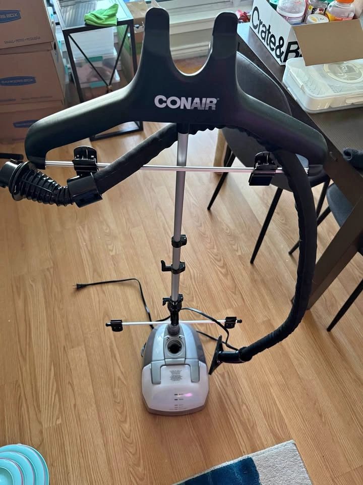 Clothes Steamer