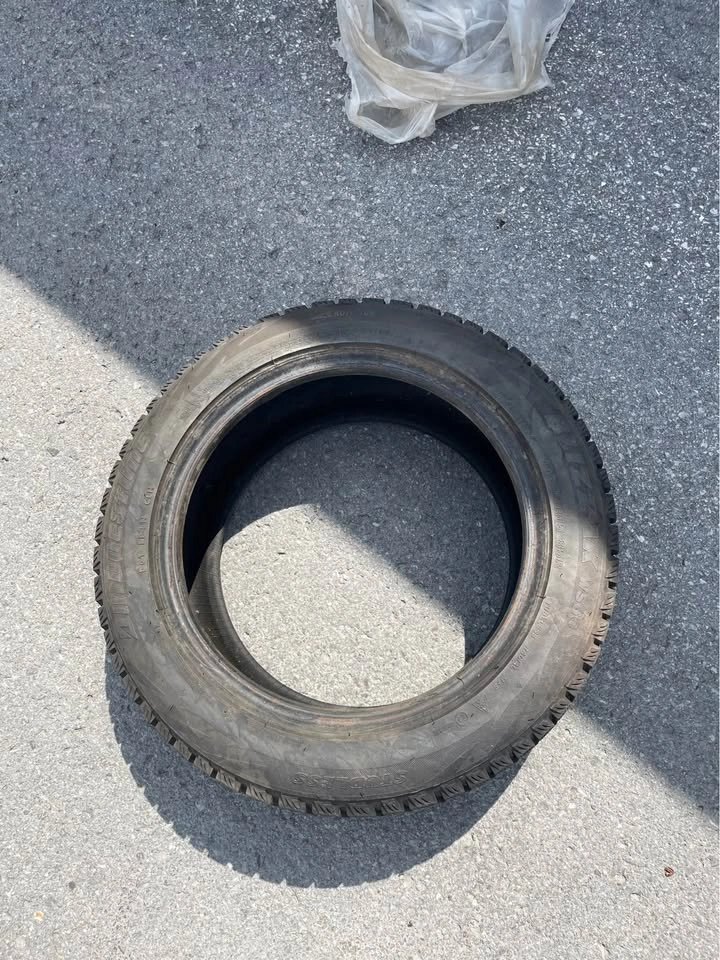 4 Bridgestone Blizzak Winter Tires 195/55R15 85R - photo 5
