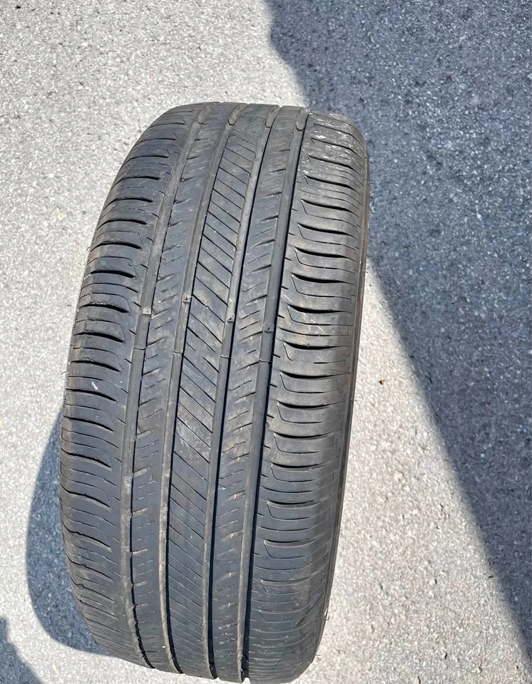Hankook Kinergy GT Tire 225/55R18 X4