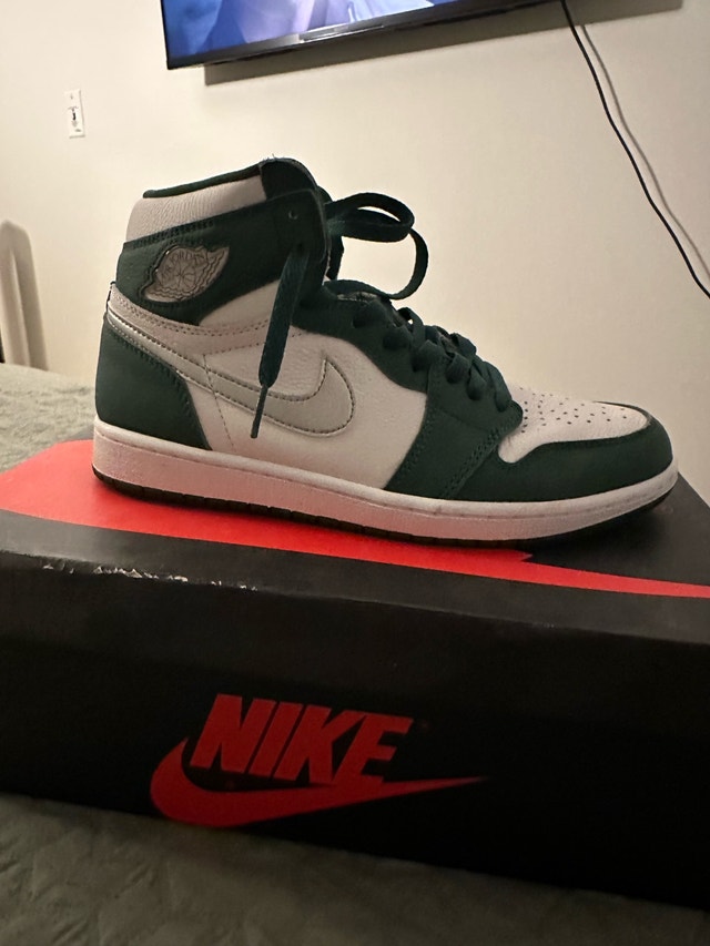 Nike Air Jordan 1 Retro High OG Gorge Green - photo 2