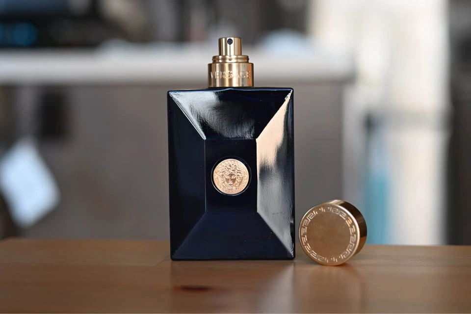 Versace Dylan Blue EDT (100ml) + Bonus 2x Samples! - photo 2