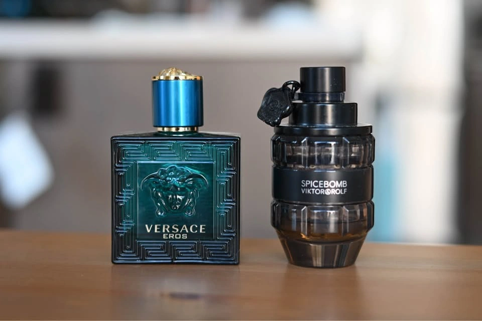 Versace Dylan Blue EDT (100ml) + Bonus 2x Samples! - photo 3