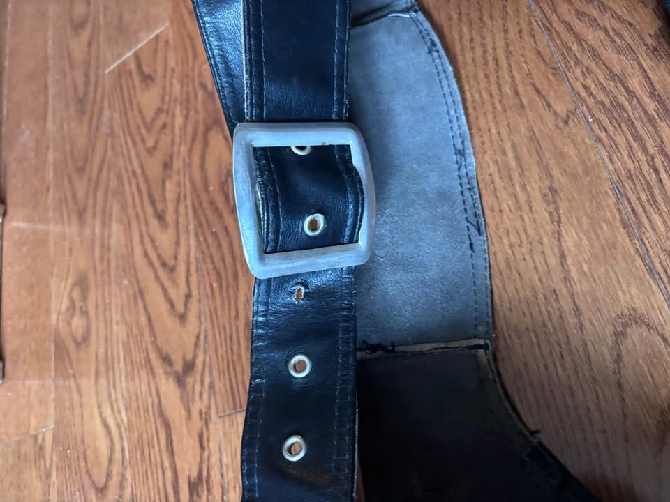 Vintage Gilbert Crocker Black Leather Motorcycle Chaps XL - photo 2