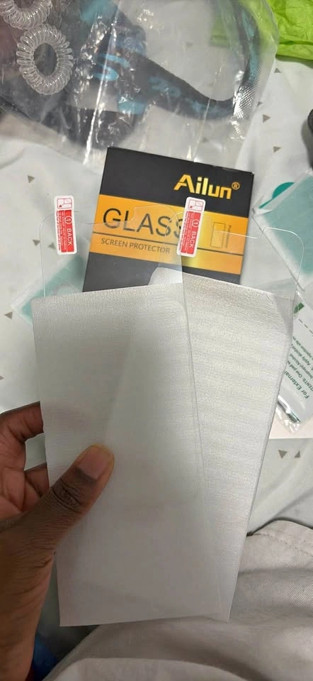 2 pack iPhone 14 tempered glass for screen and camera