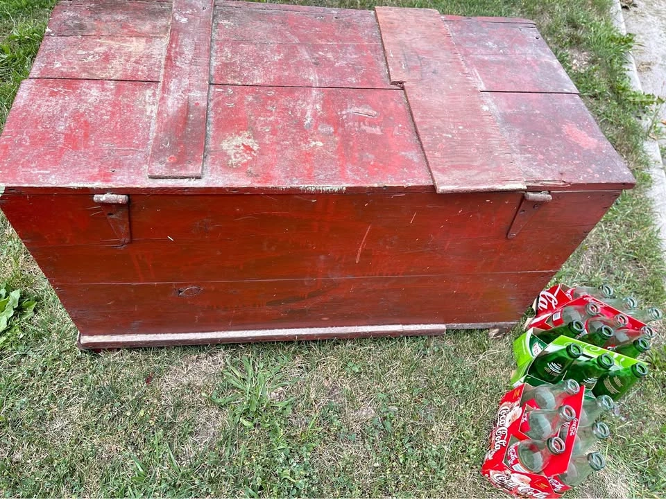 Hand made weathered wooden box - 4 feet long