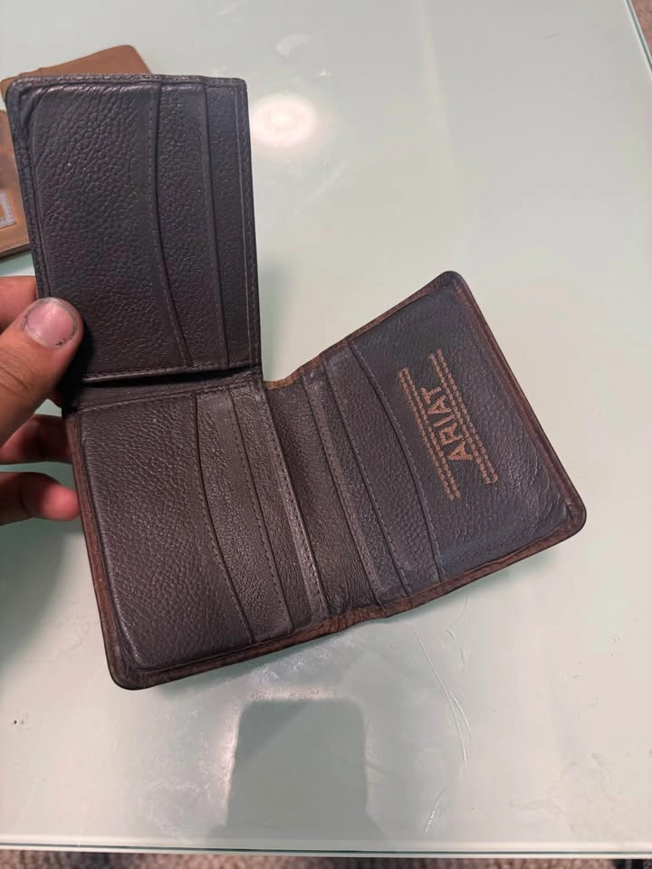 Men’s wallets - photo 2