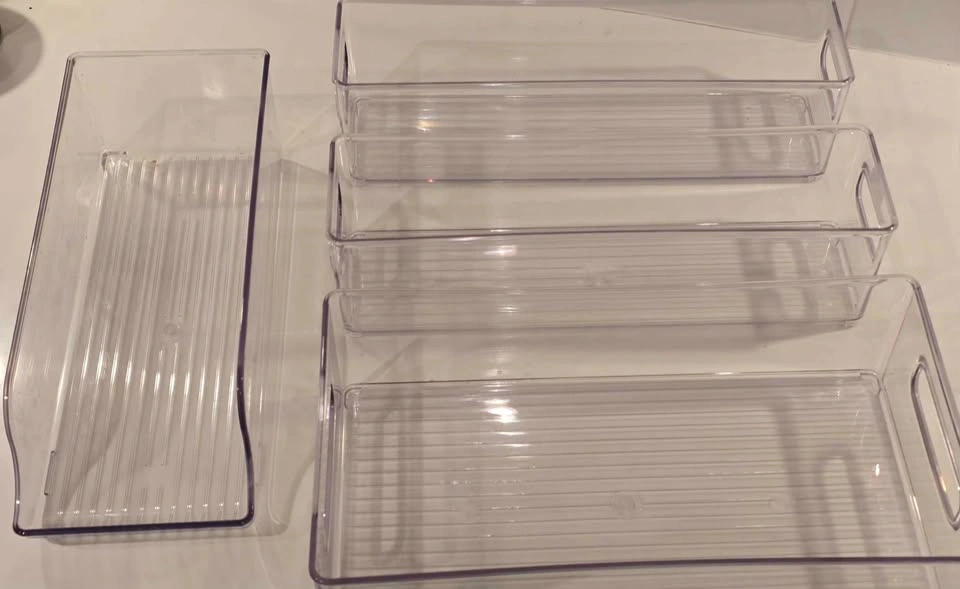 Set of 4 Clear Plastic Pantry and Fridge Organizer Bins - photo 3