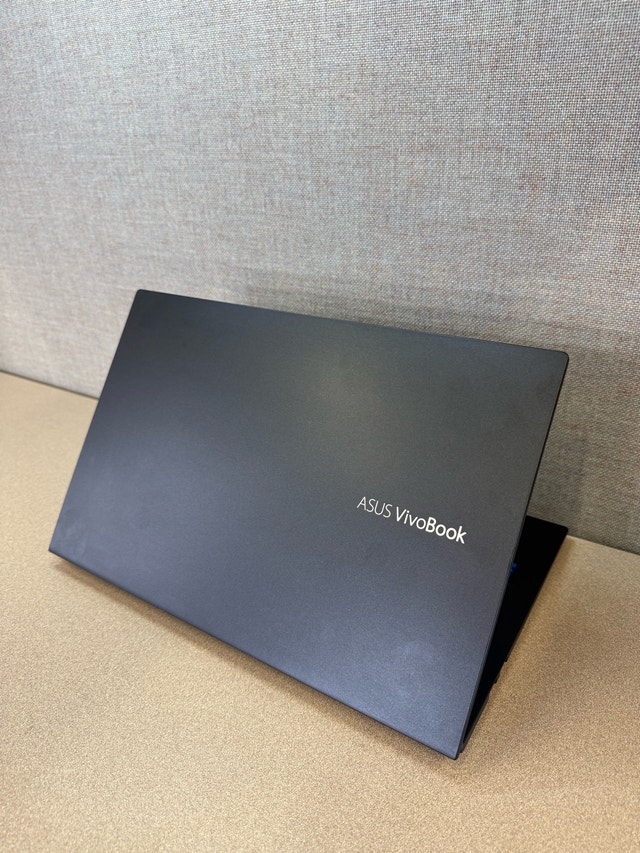 Asus Vivibook X513EAN Laptop - photo 4