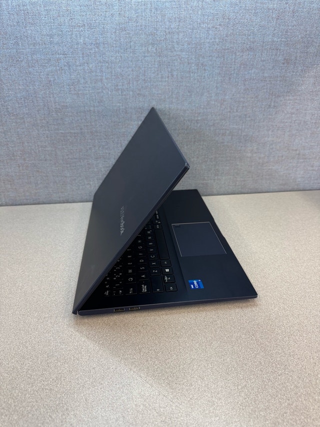 Asus Vivibook X513EAN Laptop - photo 5