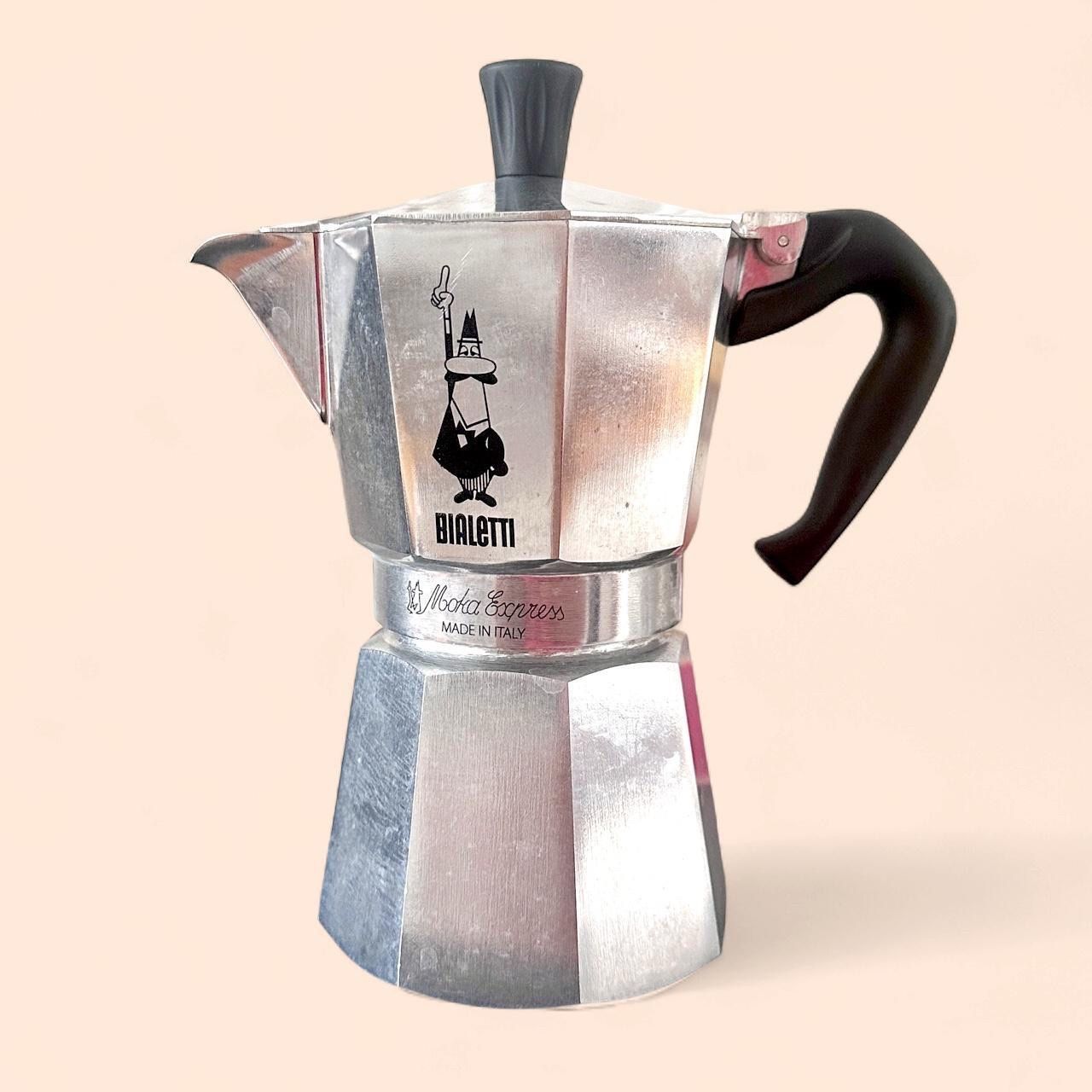 Bialetti Moka Express 6 Cup Stovetop Espresso Coffee Maker