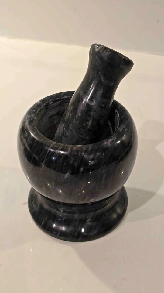 Black Marble Mortar and Pestle Set